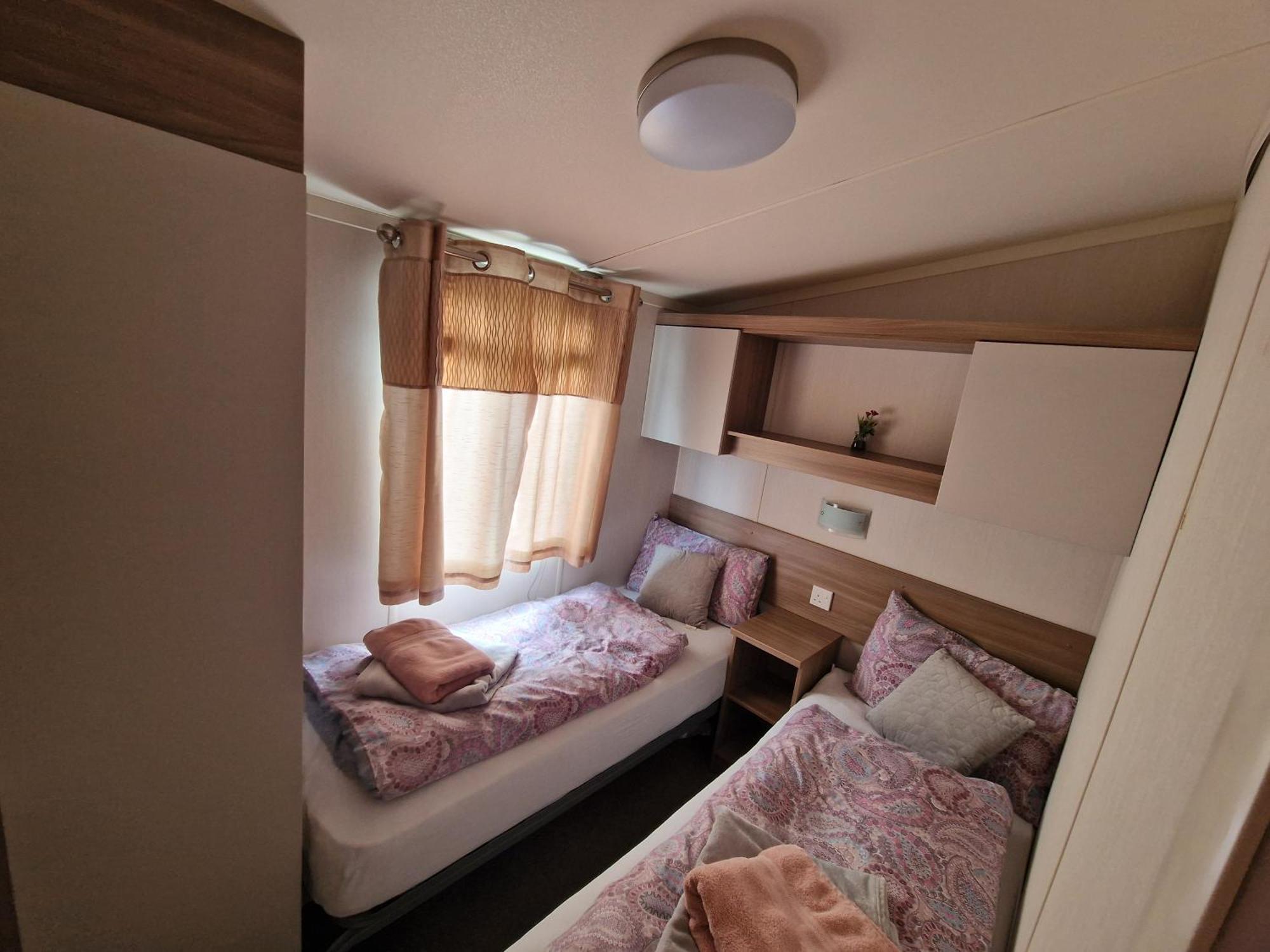 Durdlee Door, D27, Main Rd, West Lulworth, Wareham Bh20 5Pu酒店 外观 照片