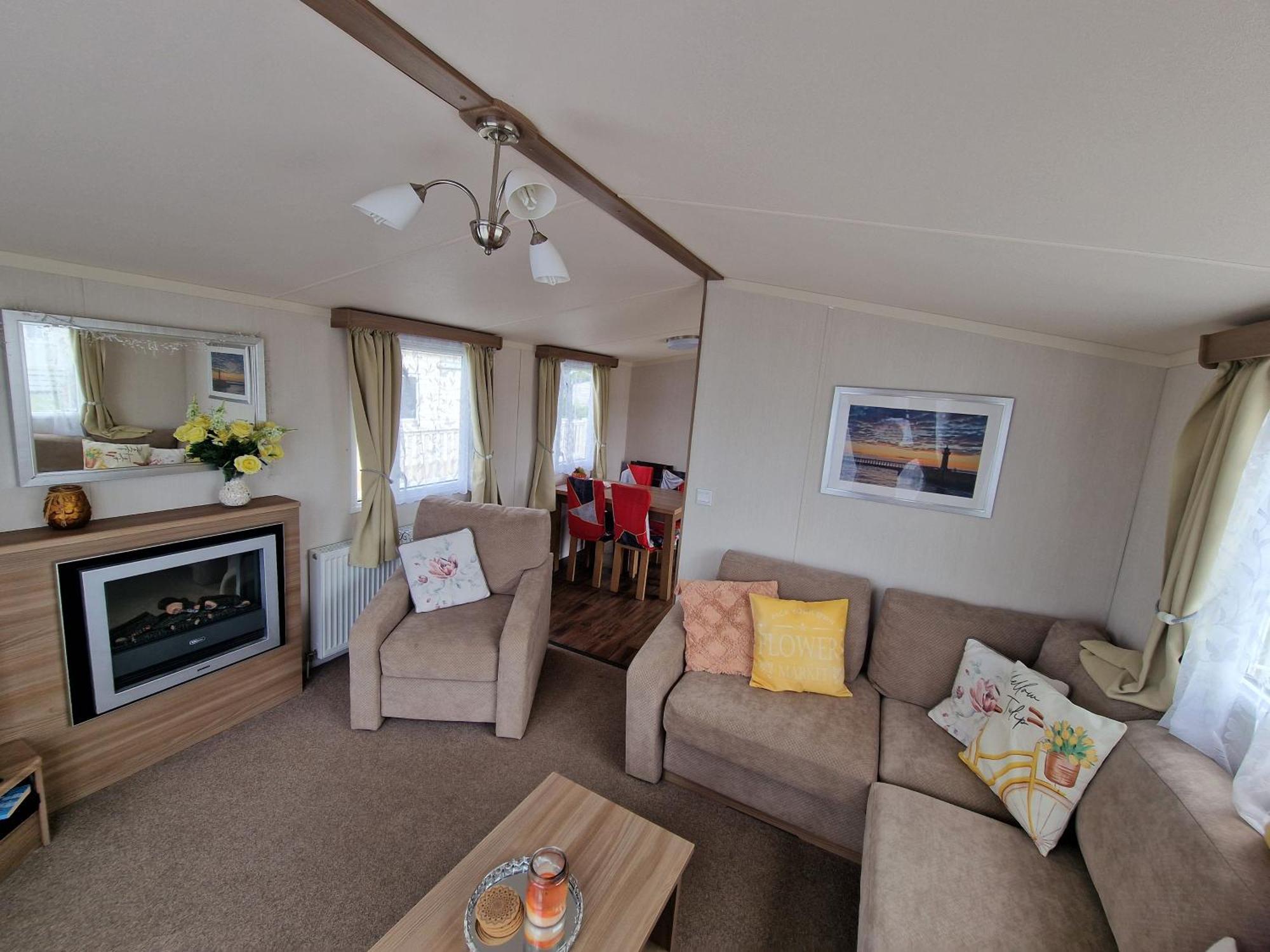 Durdlee Door, D27, Main Rd, West Lulworth, Wareham Bh20 5Pu酒店 外观 照片