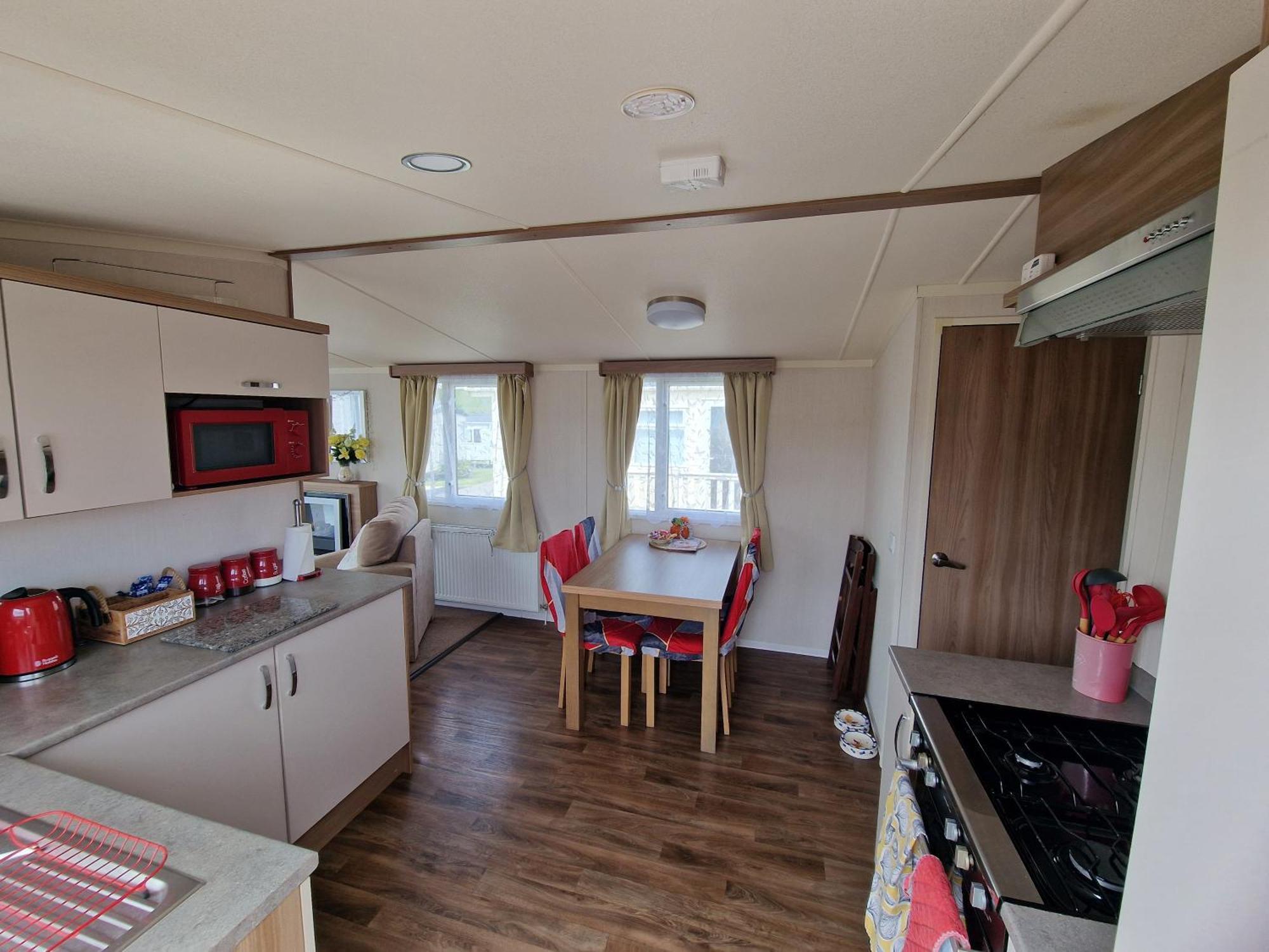 Durdlee Door, D27, Main Rd, West Lulworth, Wareham Bh20 5Pu酒店 外观 照片